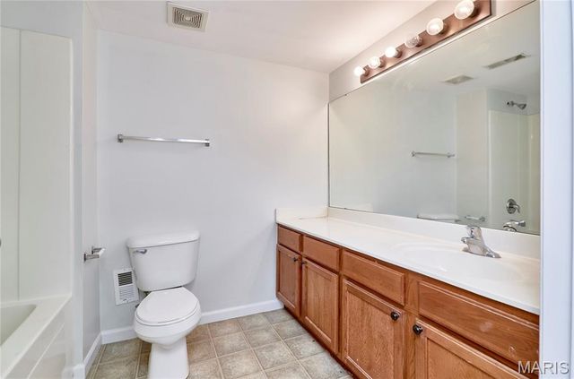 7101 Spring Creek Lane, O'fallon, MO 63368