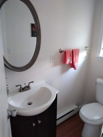 56 Wright Avenue, Burlington, VT 05401