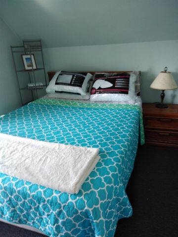56 Wright Avenue, Burlington, VT 05401