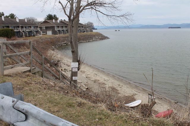 56 Wright Avenue, Burlington, VT 05401