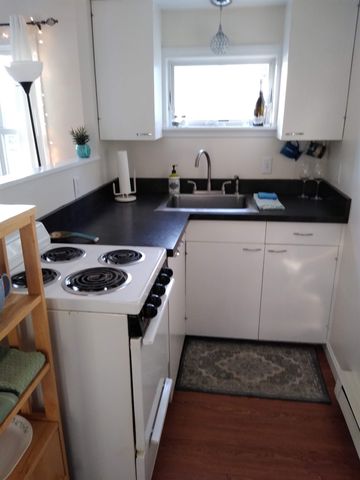 56 Wright Avenue, Burlington, VT 05401