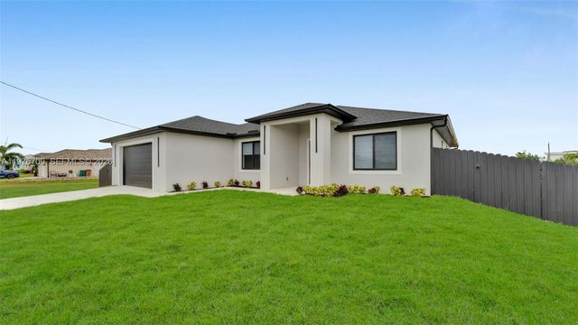 910 NW 36, Cape Coral, FL 33993