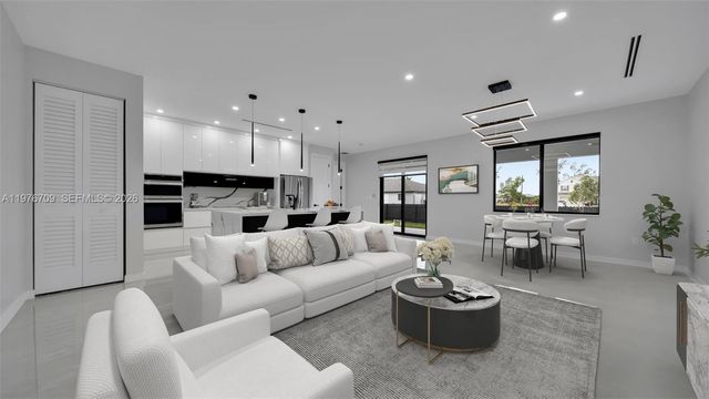 910 NW 36, Cape Coral, FL 33993