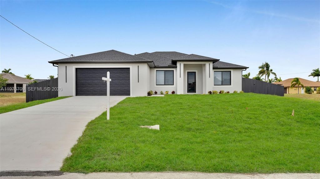 910 NW 36, Cape Coral, FL 33993