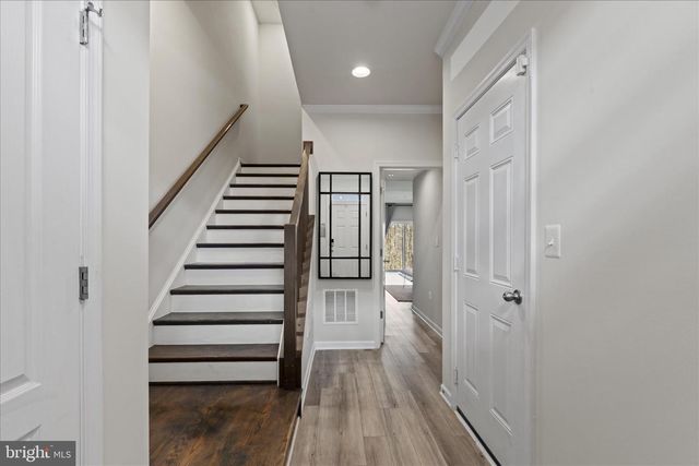 4916 VISTA GLEN LN, Lanham, MD 20706