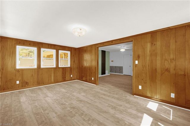 702 Cedar Lane, Reidsville, NC 27320