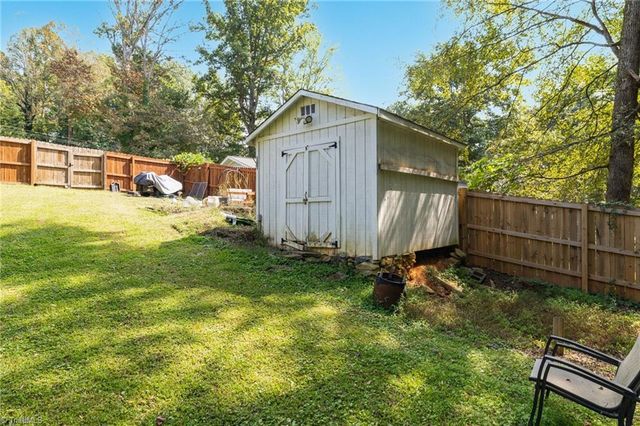 702 Cedar Lane, Reidsville, NC 27320