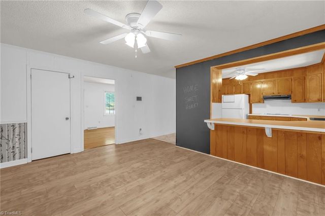 702 Cedar Lane, Reidsville, NC 27320