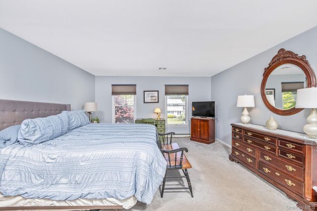 41 Astor Avenue, Saint James, NY 11780