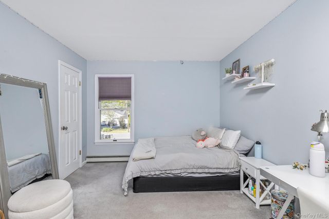 41 Astor Avenue, Saint James, NY 11780