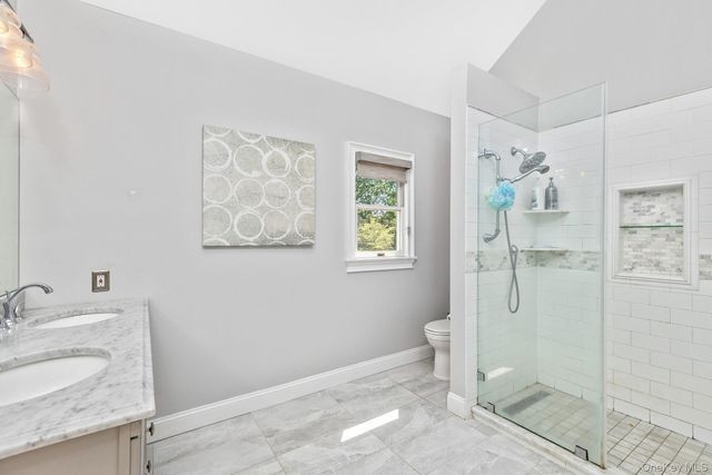 41 Astor Avenue, Saint James, NY 11780