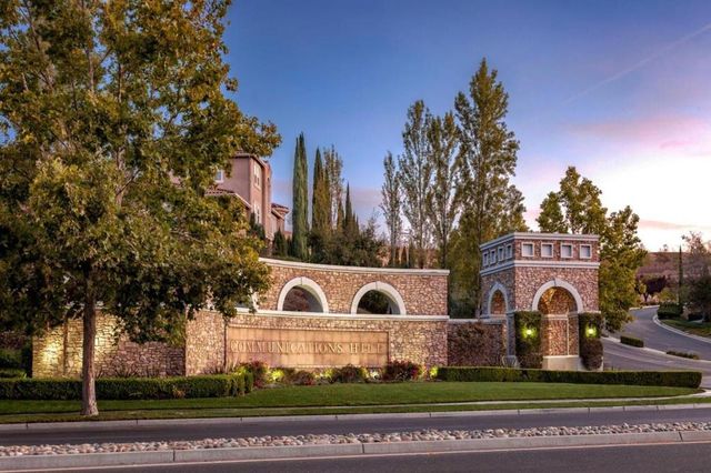 133 Llano De Los Robles 3, San Jose, CA 95136