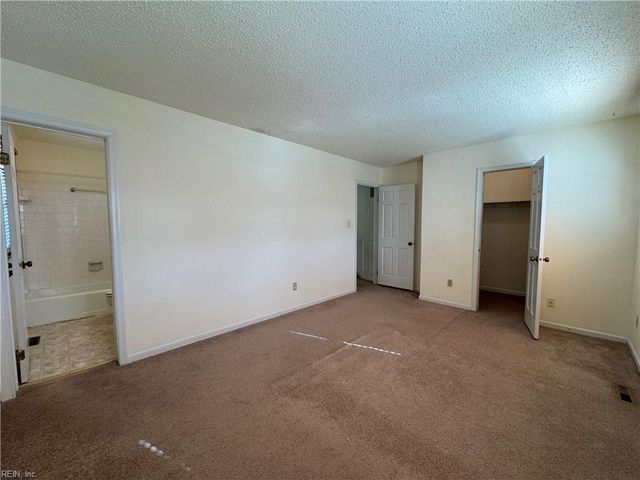 3183 Reese DR, Portsmouth, VA 23703