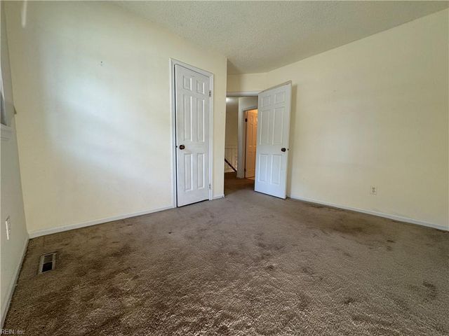 3183 Reese DR, Portsmouth, VA 23703