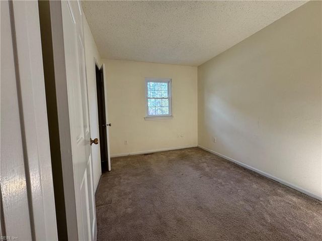 3183 Reese DR, Portsmouth, VA 23703