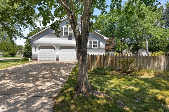 1528 Narbonne CT, Virginia Beach, VA 23456