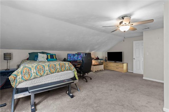 1528 Narbonne CT, Virginia Beach, VA 23456