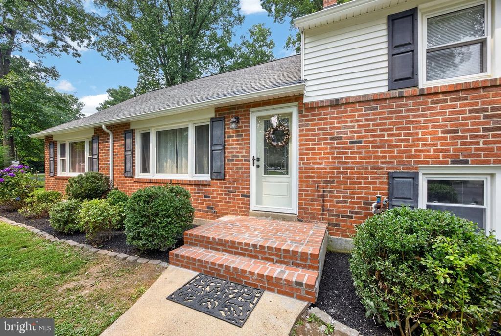 1314 MARY JANE LN, WEST CHESTER, PA 19380 — photo 2