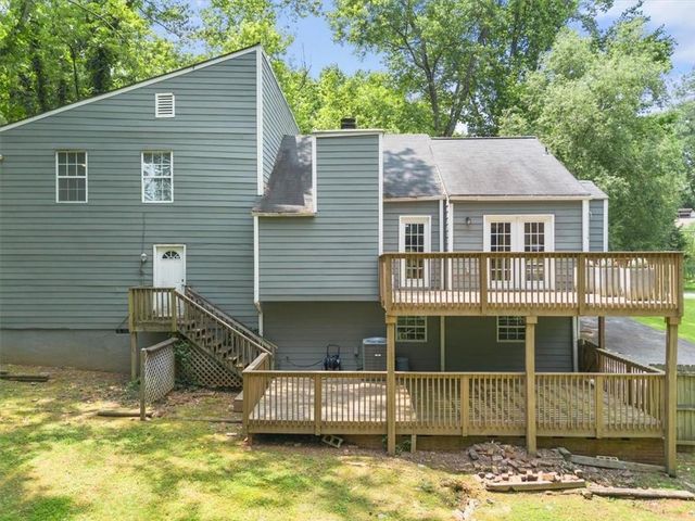 3962 Fairington Drive, Marietta, GA 30066