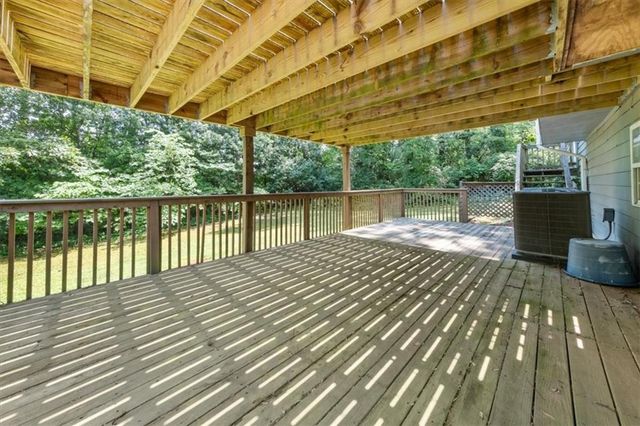 3962 Fairington Drive, Marietta, GA 30066