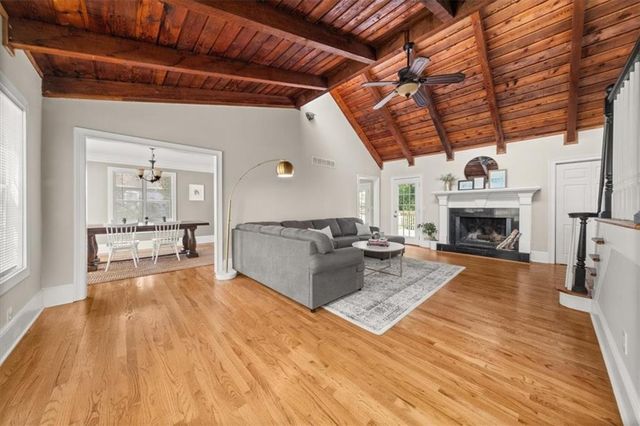 3962 Fairington Drive, Marietta, GA 30066