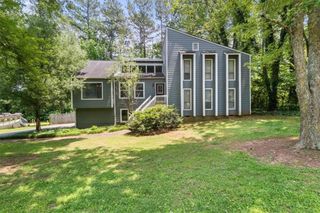 3962 Fairington Drive, Marietta, GA 30066