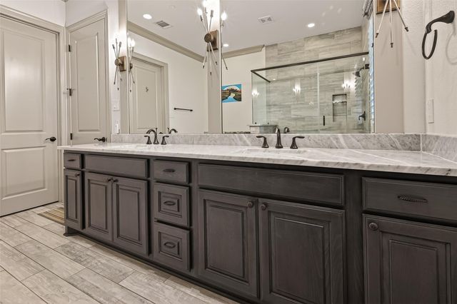 722 Imperial Boulevard, Sugar Land, TX 77498