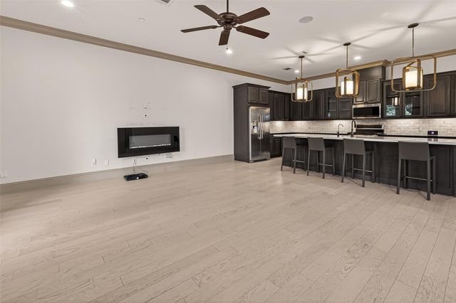 722 Imperial Boulevard, Sugar Land, TX 77498