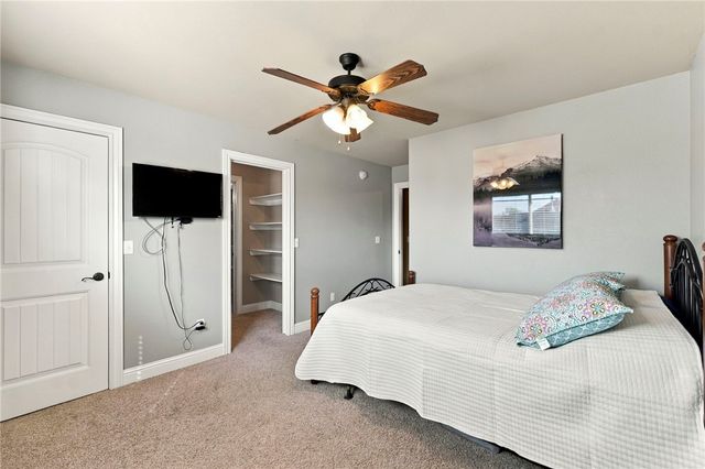2215 S 18th Place, Rogers, AR 72758