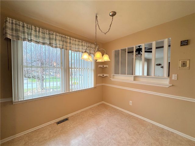 111 Mt Pleasant Blvd, Manor, PA 15642