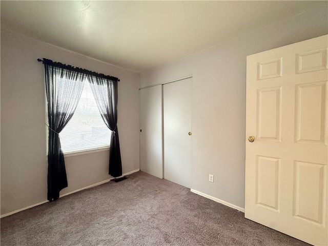 111 Mt Pleasant Blvd, Manor, PA 15642