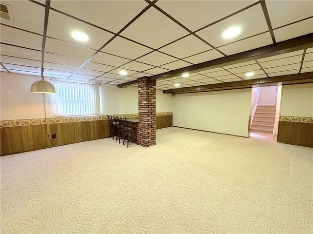 111 Mt Pleasant Blvd, Manor, PA 15642