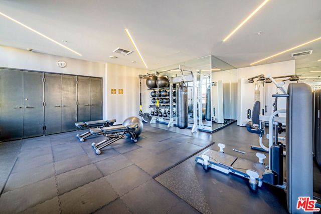 1050 S Grand Avenue 905, Los Angeles, CA 90015