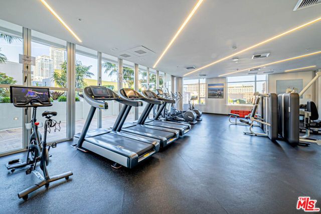 1050 S Grand Avenue 905, Los Angeles, CA 90015