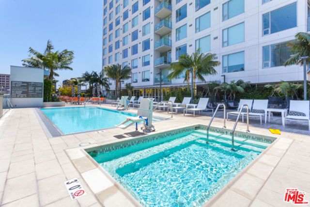 1050 S Grand Avenue 905, Los Angeles, CA 90015