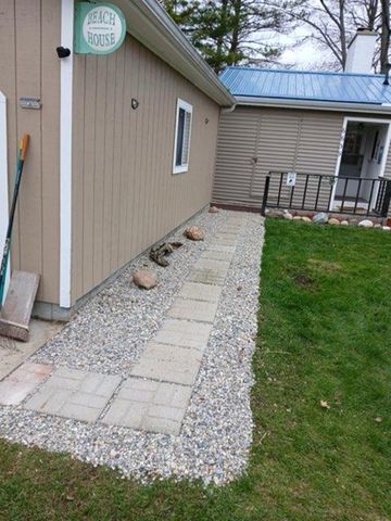 6639 Circle Drive, Harrison, MI 48625