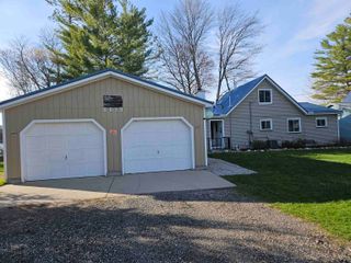 6639 Circle Drive, Harrison, MI 48625