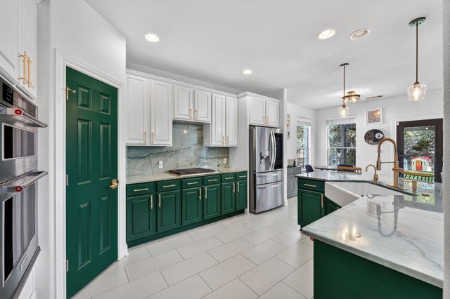 117 Lakota PASS, Austin, TX 78738