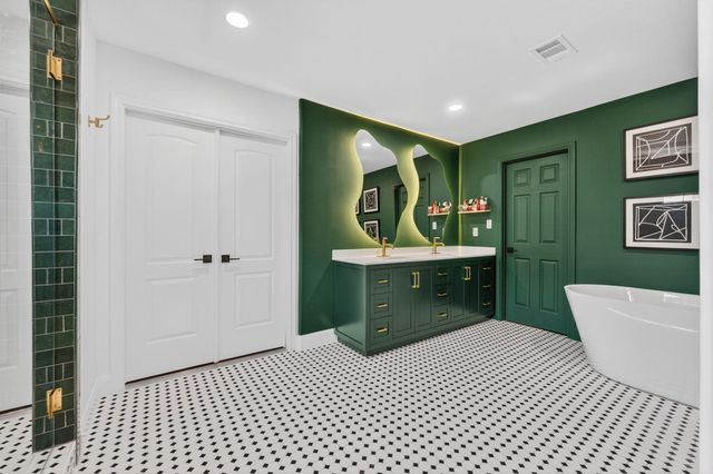 117 Lakota PASS, Austin, TX 78738