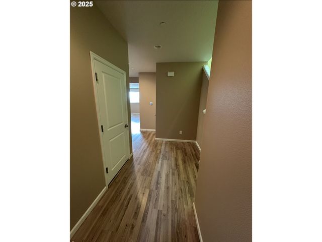3642 Ne PIONEER St, Camas, WA 98607
