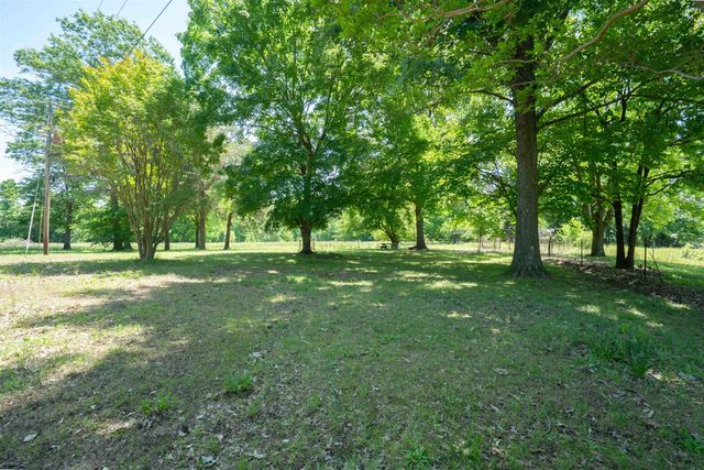 188 HIGGINS RD, Brighton, TN 38011