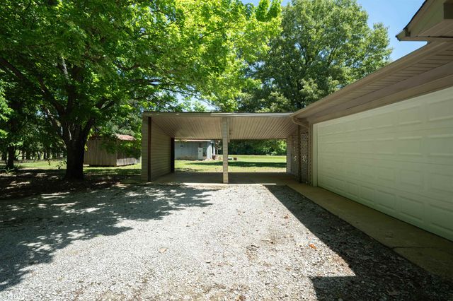 188 HIGGINS RD, Brighton, TN 38011