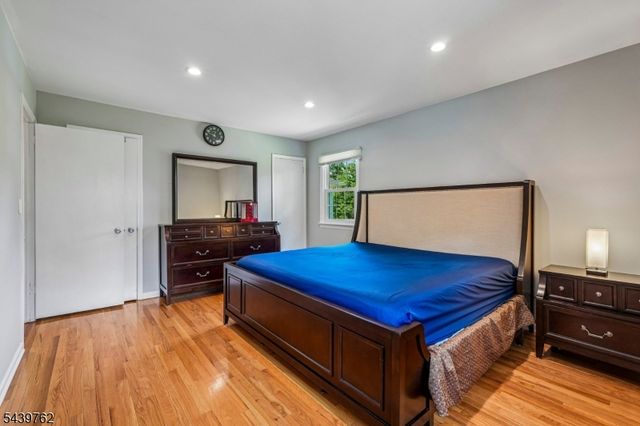 55 Sagamore Dr, New Providence Boro, NJ 07974
