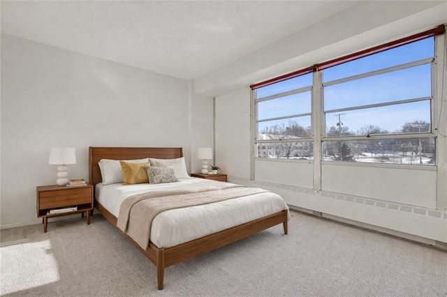 333 W MEYER Boulevard 214, Kansas City, MO 64113