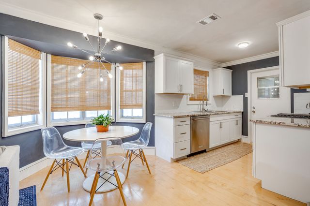 405 Lena Lane, Burleson, TX 76028