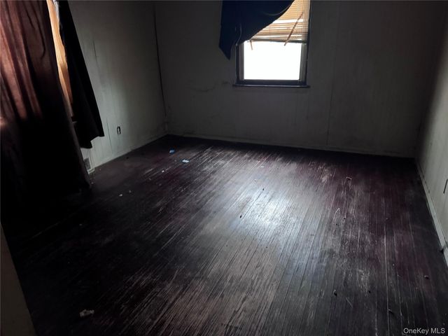 728 Martin Drive, Uniondale, NY 11553