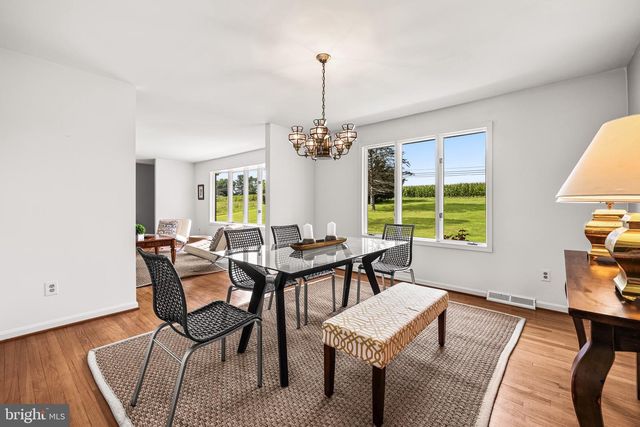 20321 MIDDLETOWN RD, Freeland, MD 21053