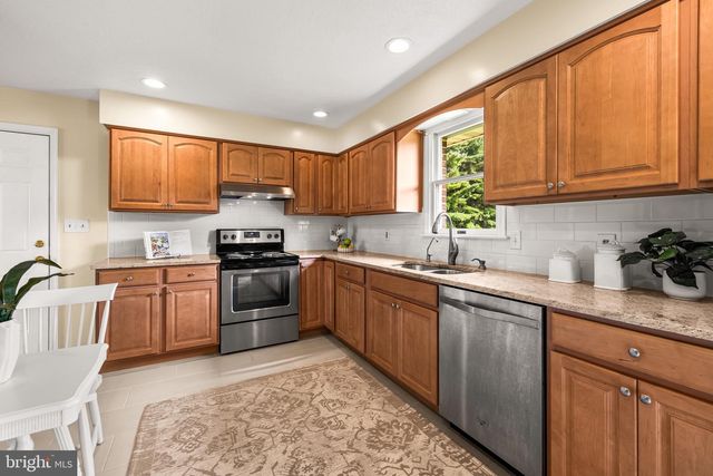 20321 MIDDLETOWN RD, Freeland, MD 21053