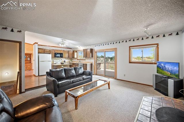 1453 E Friendship Lane, Colorado Springs, CO 80904