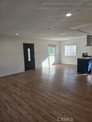 831 Mira Mar Avenue, Long Beach, CA 90804